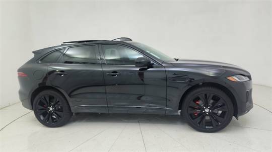 2024 Jaguar F-PACE P400 R-Dynamic S