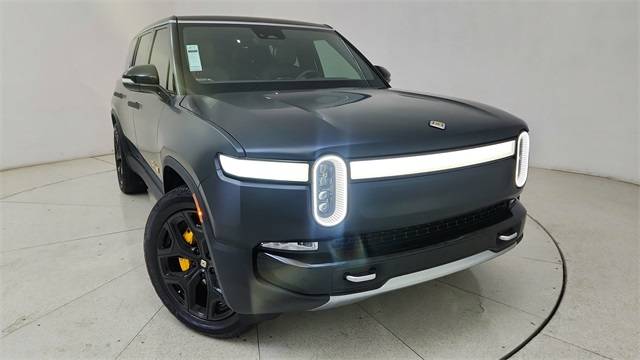 2023 Rivian R1S