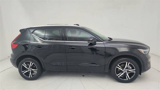 2025 Volvo XC40 Core — SUV — 15,191 mi — Plano, TX