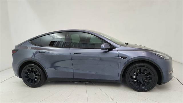 2023 Tesla Model Y Long Range — SUV — 22,950 mi — Plano, TX