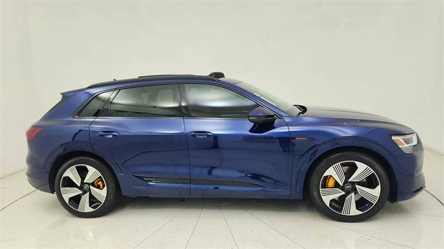 2022 Audi e-tron Premium Plus — SUV — 19,529 mi — Plano, TX