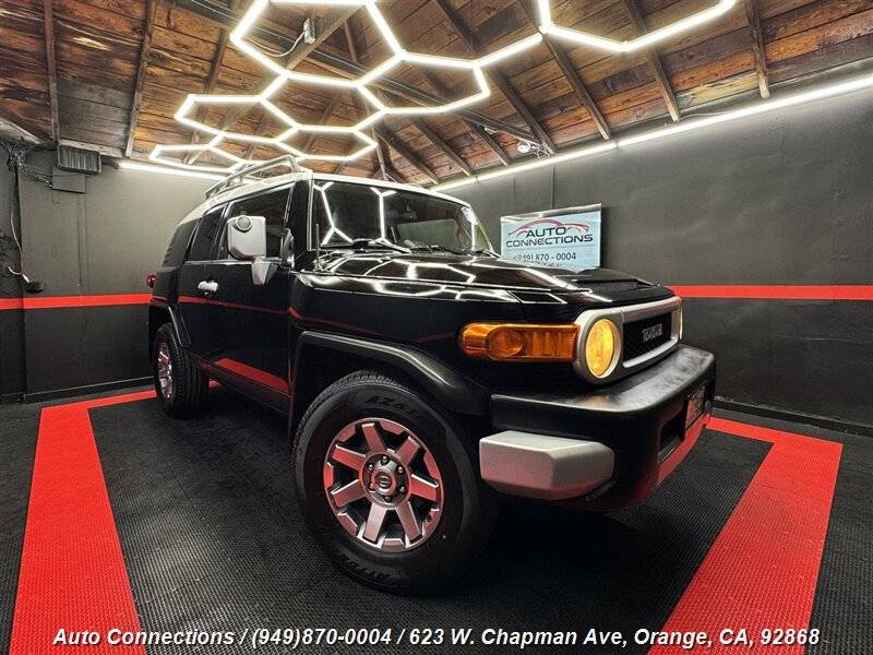 2014 Toyota FJ Cruiser Base — SUV — 172,096 mi — Orange, CA
