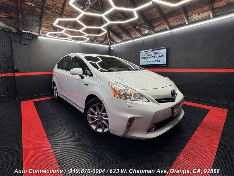 2013 Toyota Prius v Five — Wagon — 117,334 mi — Orange, CA