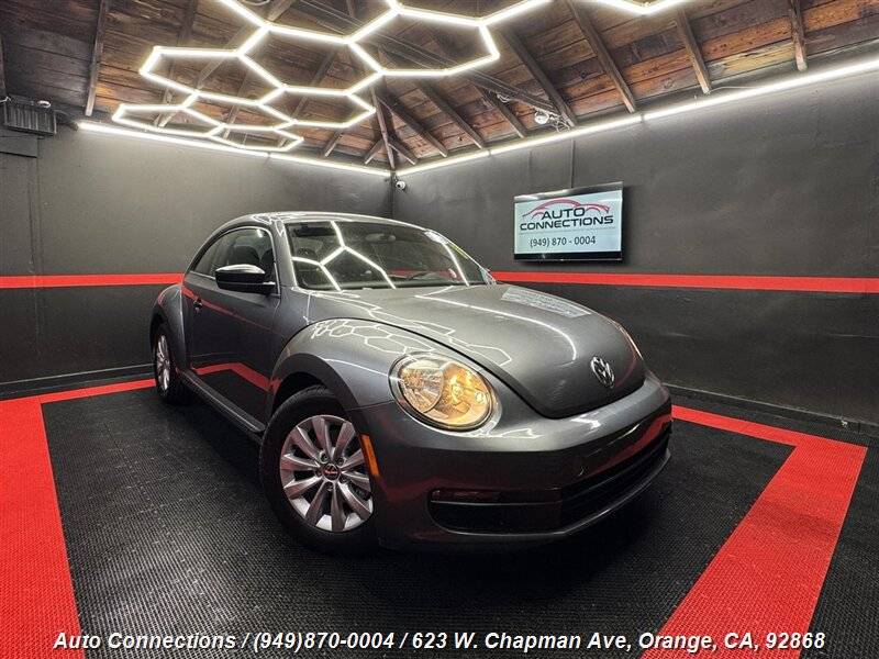 2014 Volkswagen Beetle 1.8T Entry — Hatchback — 72,195 mi — Orange, CA