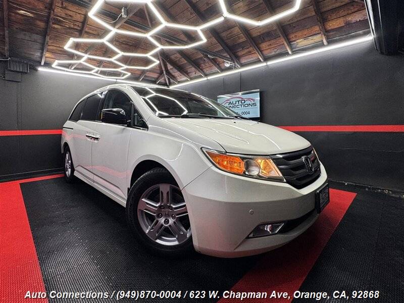 2013 Honda Odyssey Touring Elite — Minivan — 102,657 mi — Orange, CA