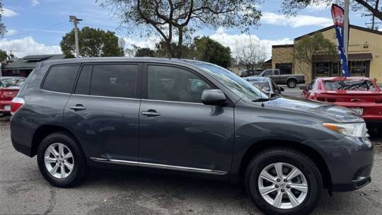 2011 Toyota Highlander Base — SUV — 133,830 mi — Orange, CA