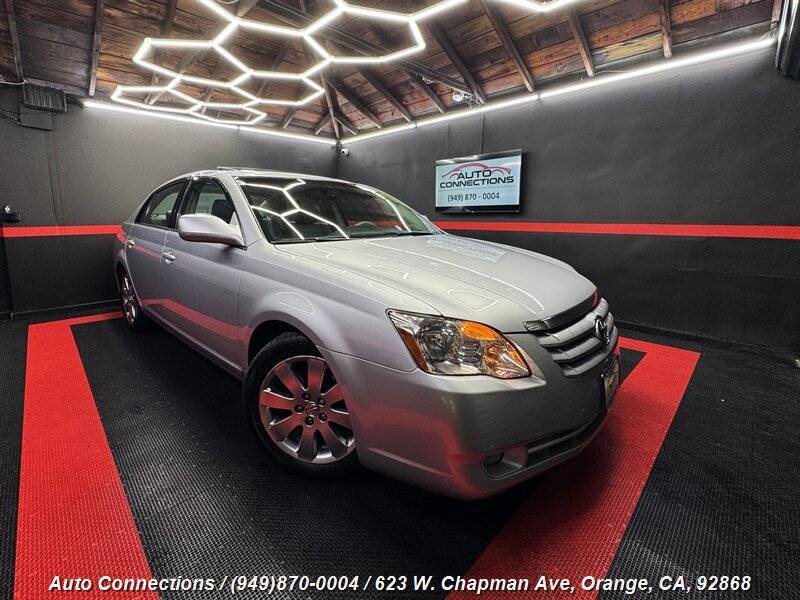 2005 Toyota Avalon XLS — Sedan — 113,839 mi — Orange, CA