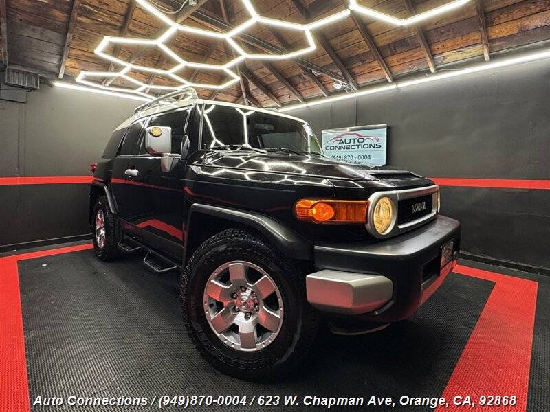 2007 Toyota FJ Cruiser Base — SUV — 121,977 mi — Orange, CA