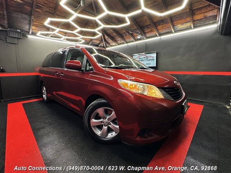 2012 Toyota Sienna LE — Minivan — 96,471 mi — Orange, CA