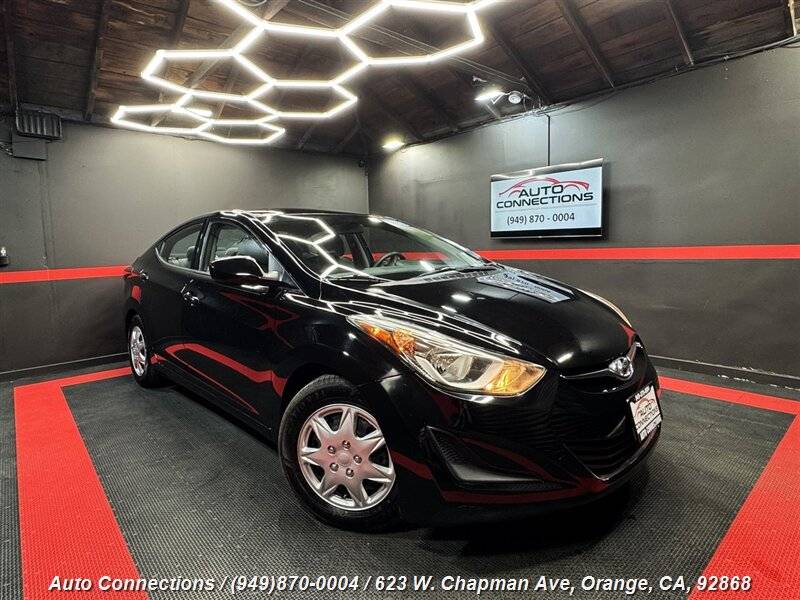 2016 Hyundai Elantra SE — Sedan — 119,722 mi — Orange, CA