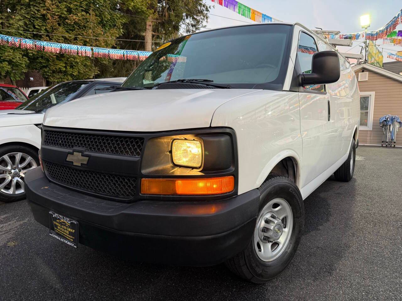 2014 Chevrolet Express Cargo Van Base — Cargo Van — 137,436 mi — Irvington, NJ
