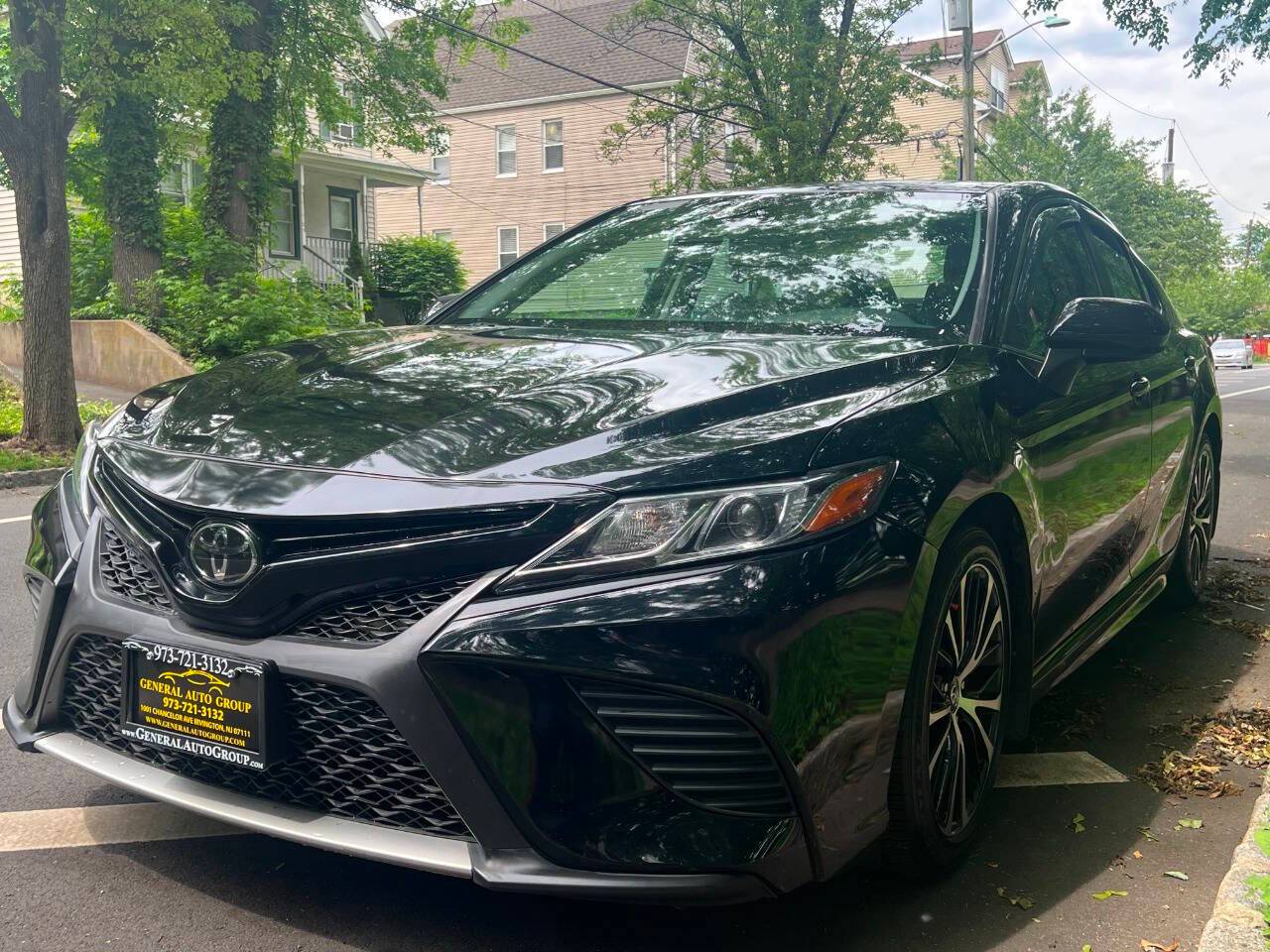 2020 Toyota Camry SE — Sedan — 138,153 mi — Irvington, NJ