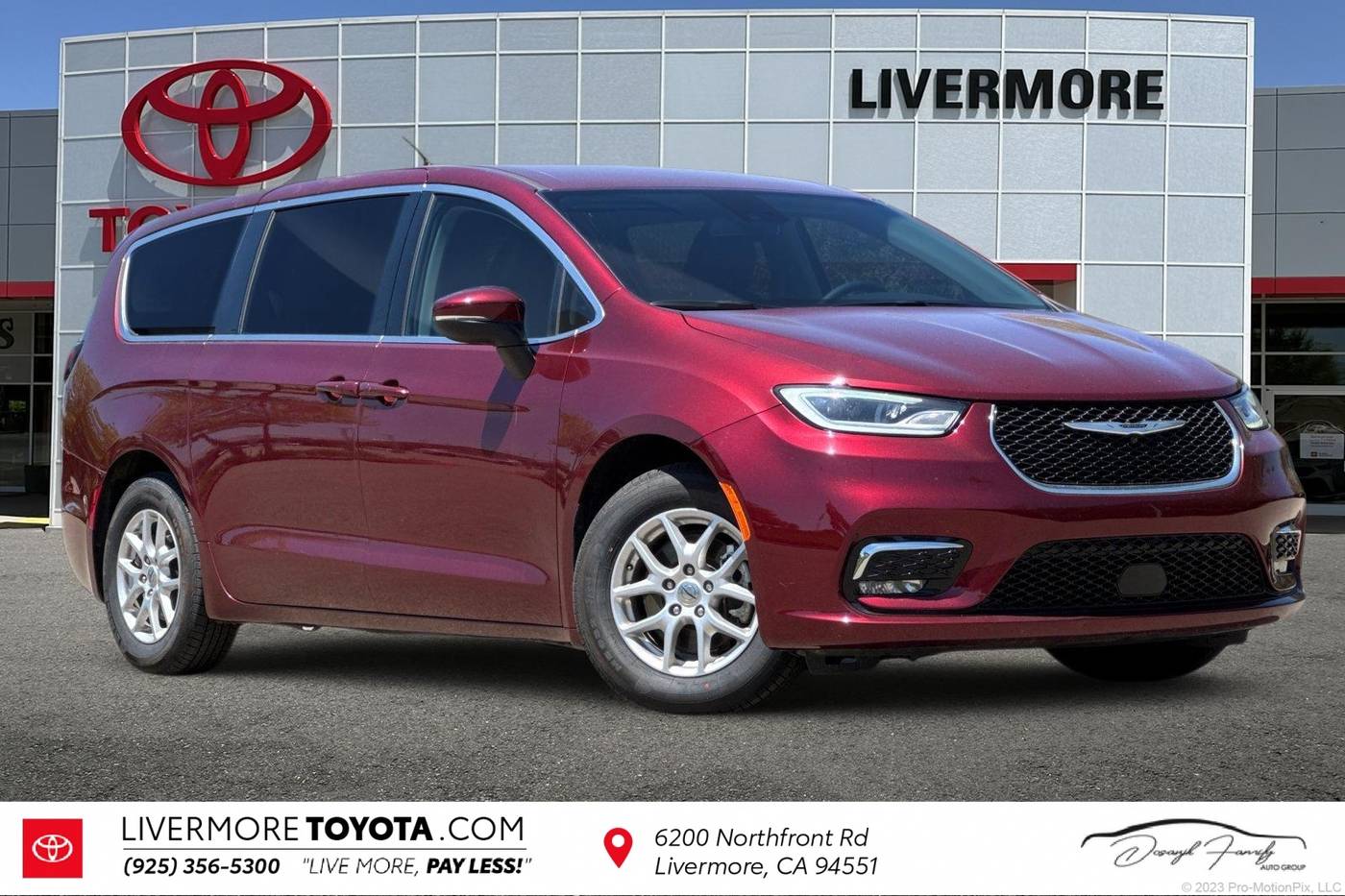 2023 Chrysler Pacifica Touring L — Minivan — 55,929 mi — Livermore, CA