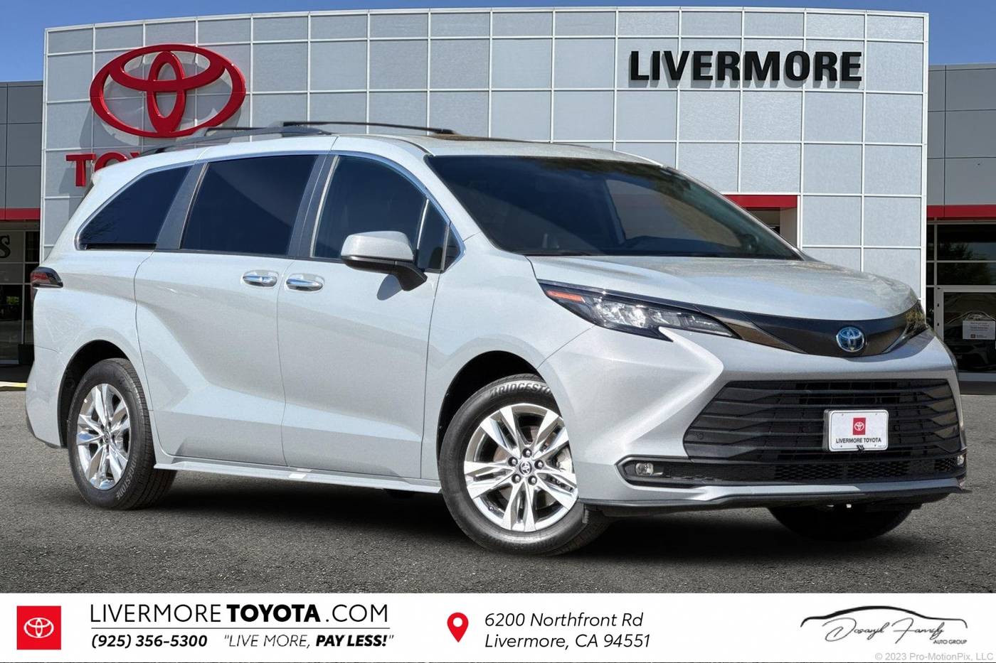 2023 Toyota Sienna Woodland Edition — Minivan — 29,055 mi — Livermore, CA