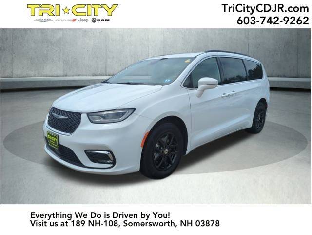 2022 Chrysler Pacifica Touring — Minivan — 117,244 mi — Somersworth, NH