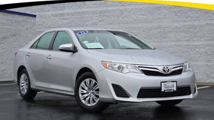 2013 Toyota Camry L — Sedan — 119,637 mi — Kenosha, WI