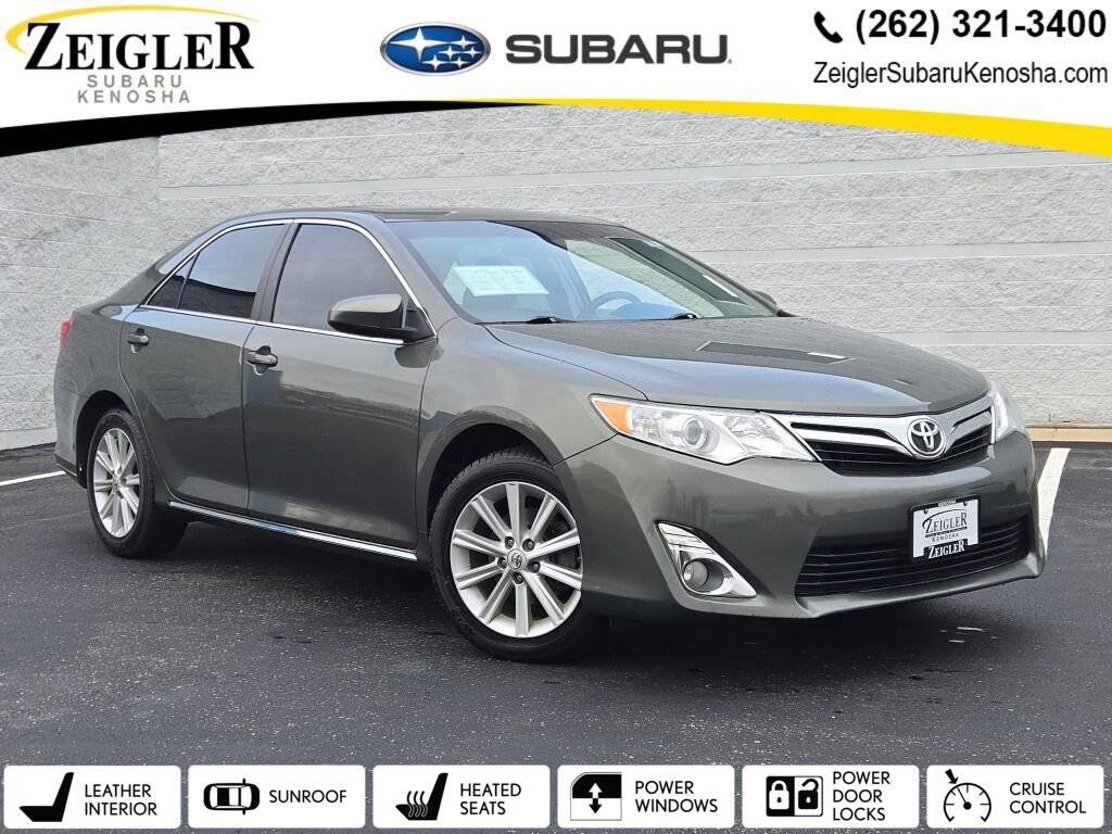 2012 Toyota Camry XLE V6 — Sedan — 112,117 mi — Kenosha, WI