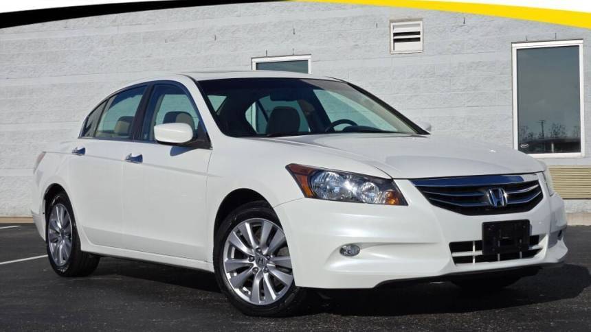 2012 Honda Accord EX-L V6 — Sedan — 106,386 mi — Kenosha, WI