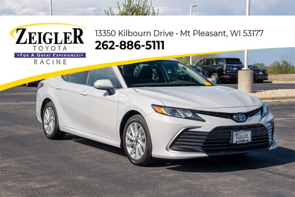 2024 Toyota Camry LE — Sedan — 21,239 mi — Mount Pleasant, WI