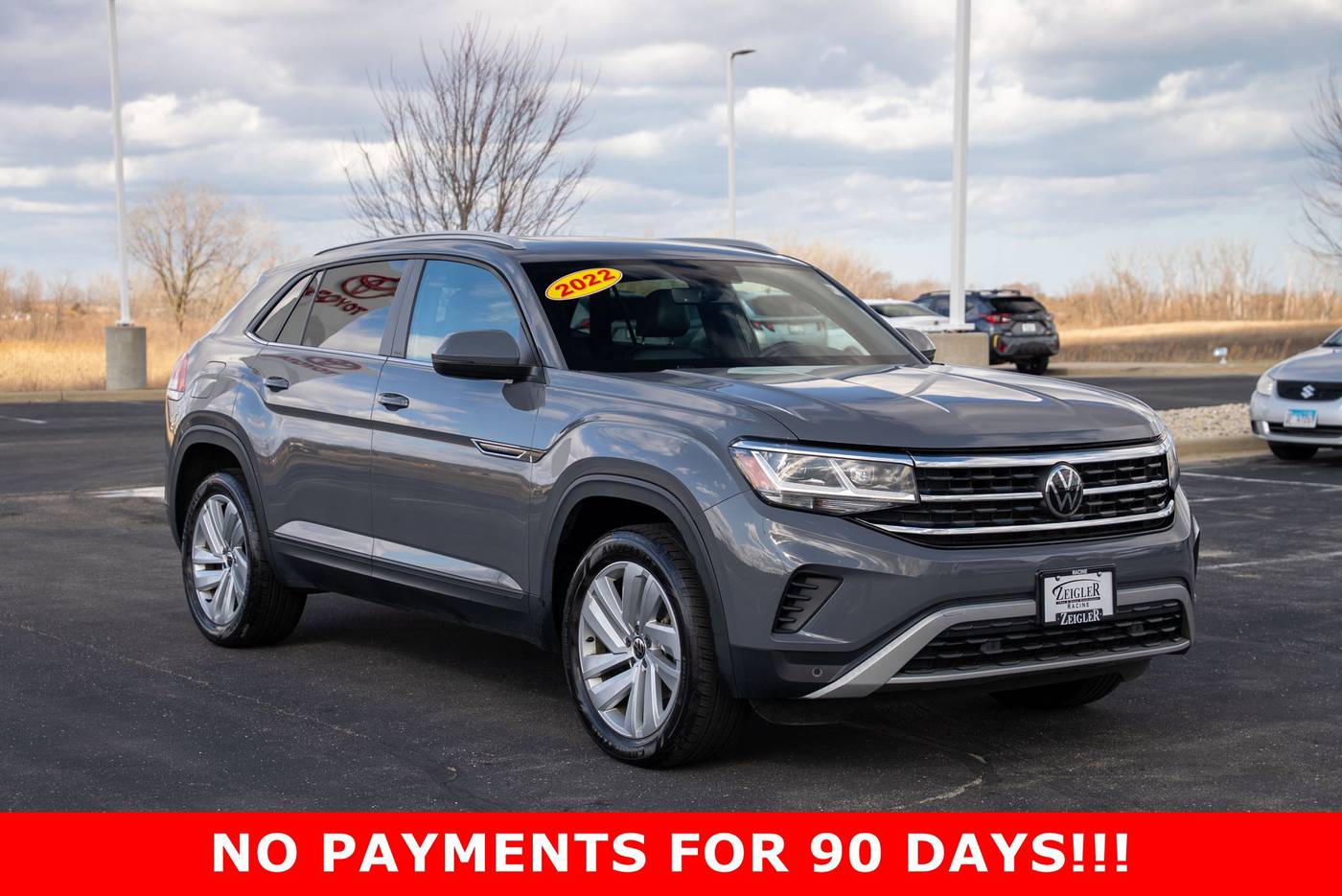 2022 Volkswagen Atlas Cross Sport SE with Technology — SUV — 30,130 mi — Mount Pleasant, WI