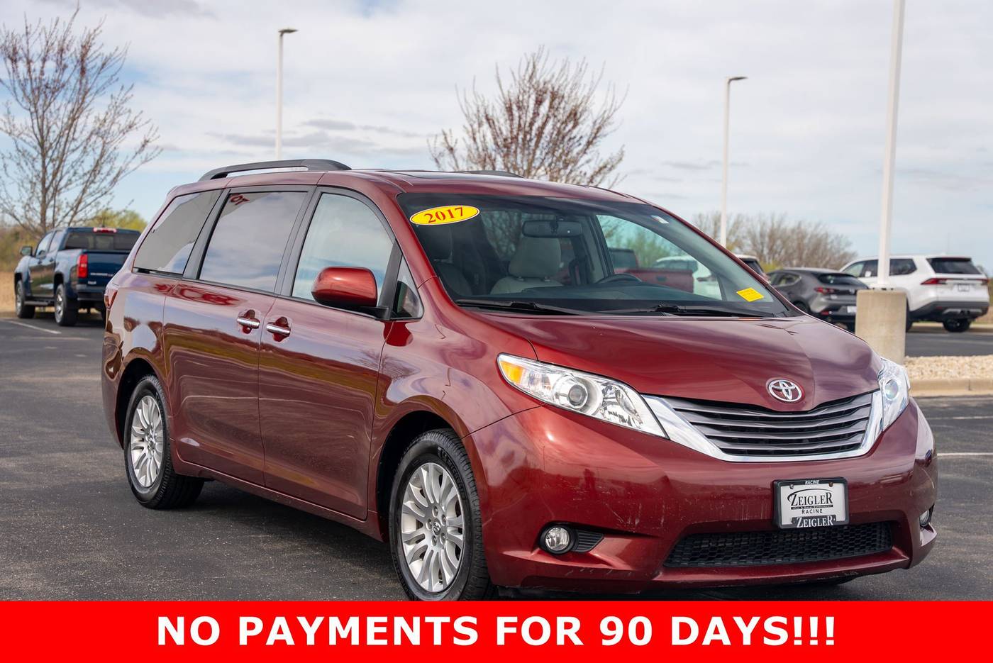 2017 Toyota Sienna L — Minivan — 97,985 mi — Mount Pleasant, WI