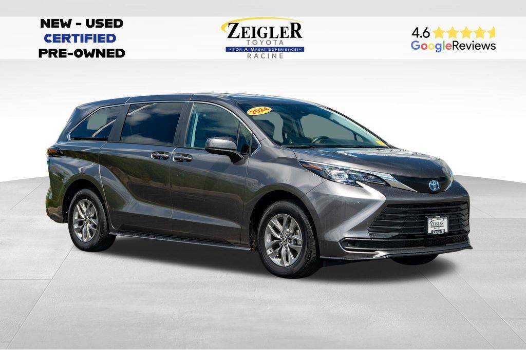 2024 Toyota Sienna LE — Minivan — 10,620 mi — Mount Pleasant, WI
