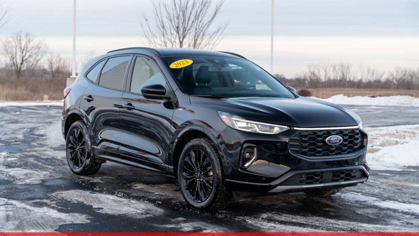 2023 Ford Escape ST-Line Elite — SUV — 4,402 mi — Mount Pleasant, WI