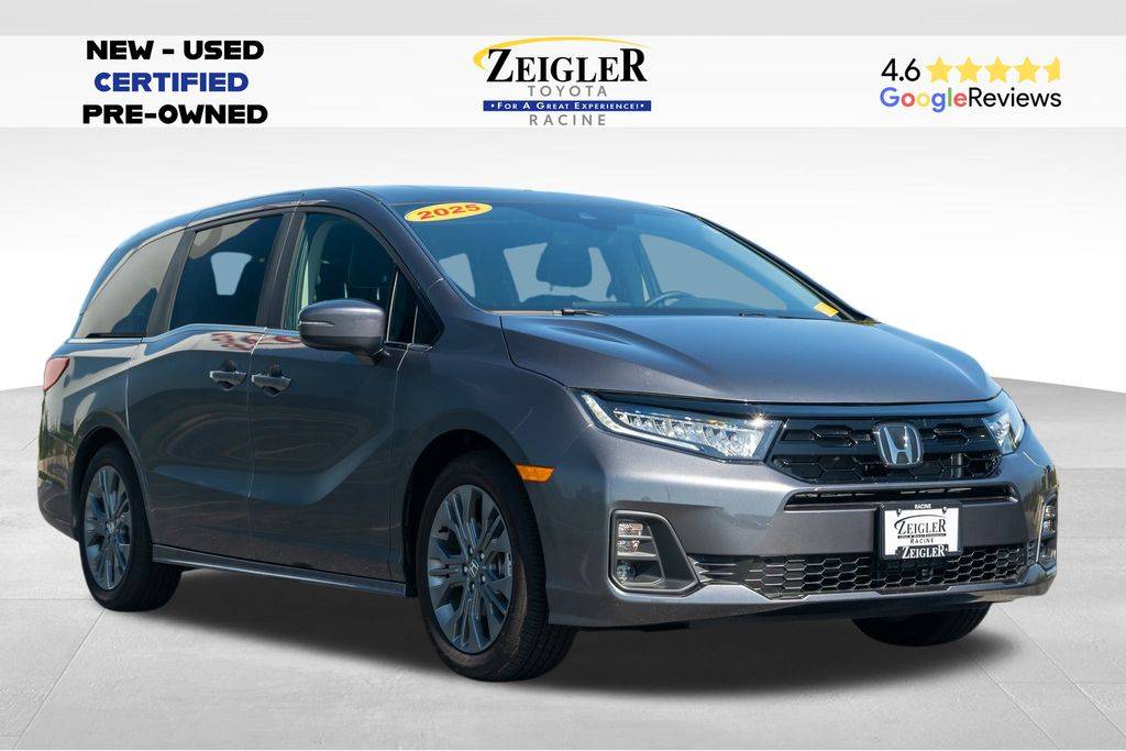 2025 Honda Odyssey Touring — Minivan — 1,812 mi — Mount Pleasant, WI