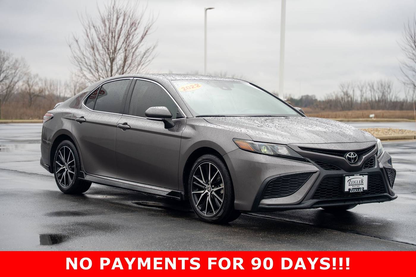 2022 Toyota Camry SE — Sedan — 50,176 mi — Mount Pleasant, WI