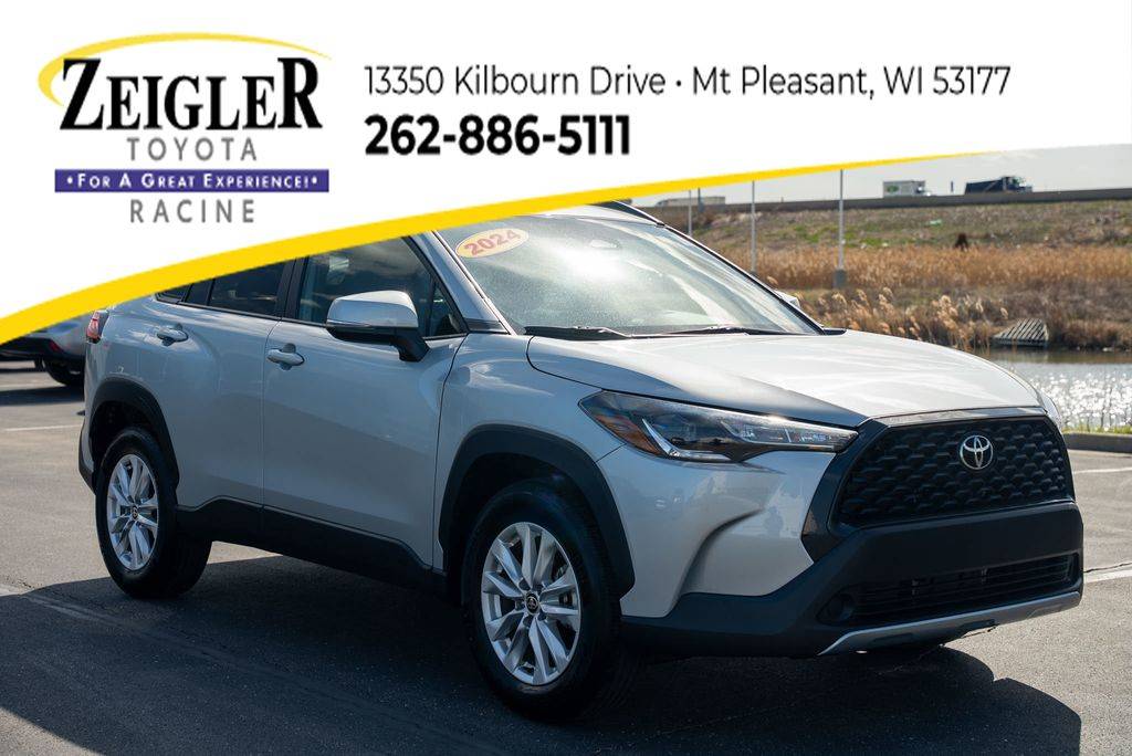 2024 Toyota Corolla Cross LE — SUV — 25,084 mi — Mount Pleasant, WI