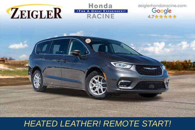 2023 Chrysler Pacifica Touring L — Minivan — 59,051 mi — Mount Pleasant, WI