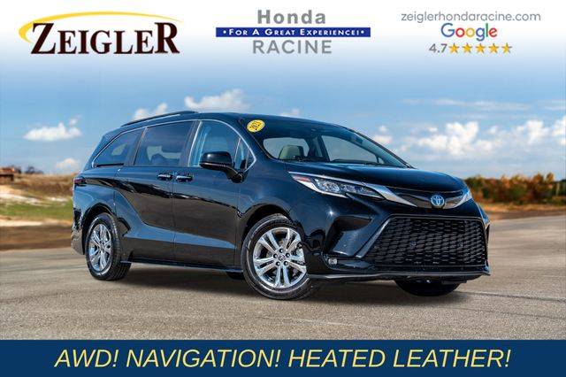 2023 Toyota Sienna XSE 25th Anniversary — Minivan — 32,600 mi — Mount Pleasant, WI
