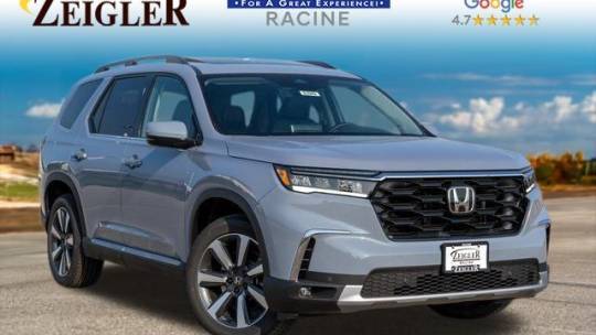 2025 Honda Pilot Touring — SUV — 9,095 mi — Mount Pleasant, WI