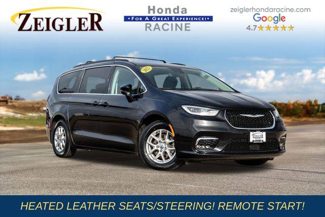 2022 Chrysler Pacifica Touring L — Minivan — 68,096 mi — Mount Pleasant, WI