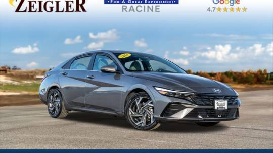 2024 Hyundai Elantra Hybrid Limited — Sedan — 11,852 mi — Mount Pleasant, WI