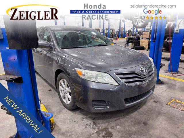 2011 Toyota Camry LE — Sedan — 87,951 mi — Mount Pleasant, WI