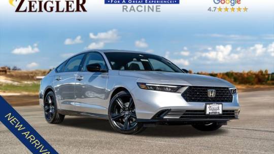 2025 Honda Accord Hybrid Sport-L — Sedan — 2,437 mi — Mount Pleasant, WI