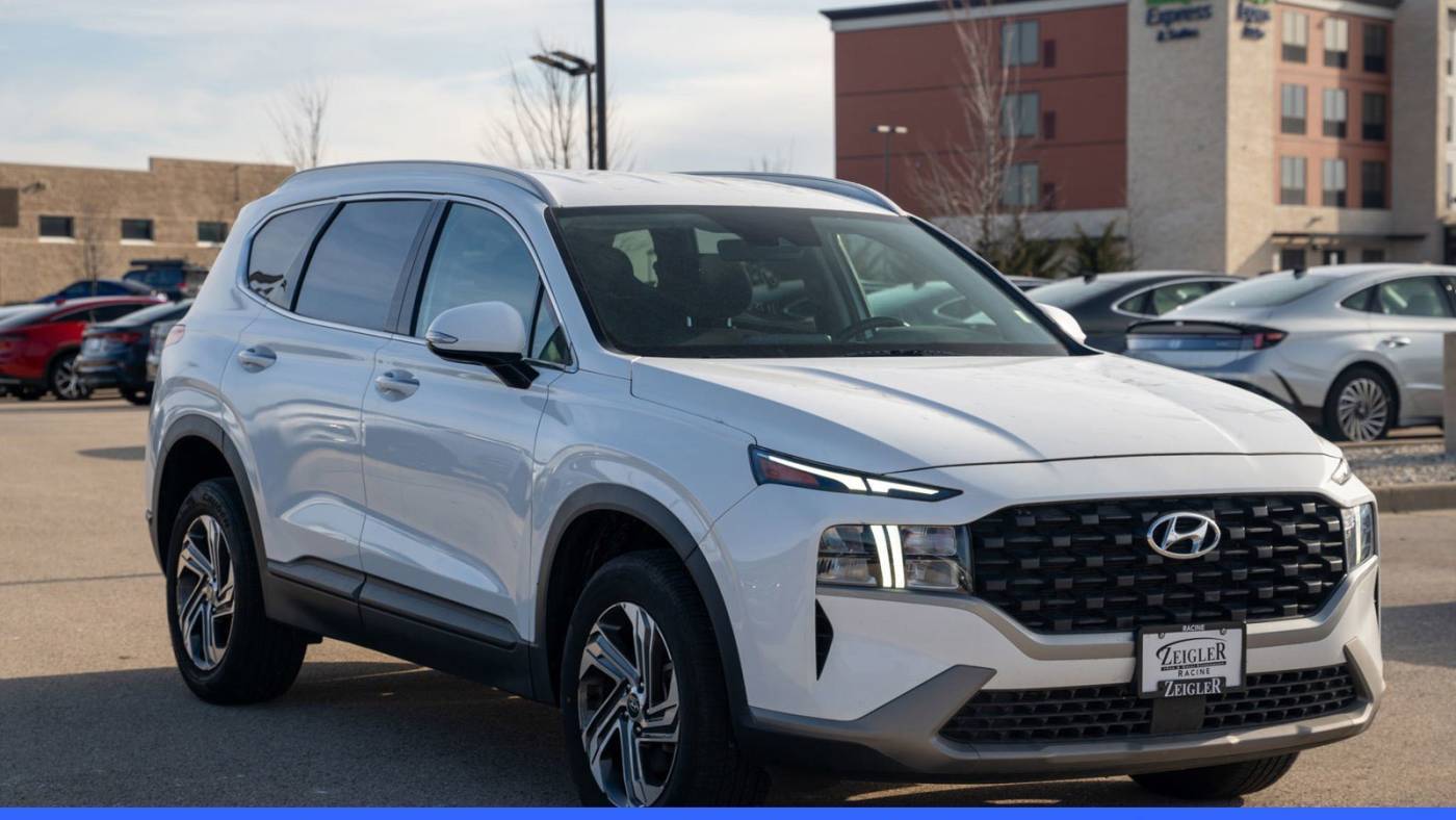 2023 Hyundai Santa Fe SEL — SUV — 35,372 mi — Mount Pleasant, WI