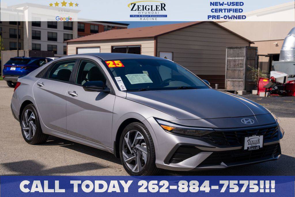 2025 Hyundai Elantra SEL Sport — Sedan — 3,111 mi — Mount Pleasant, WI
