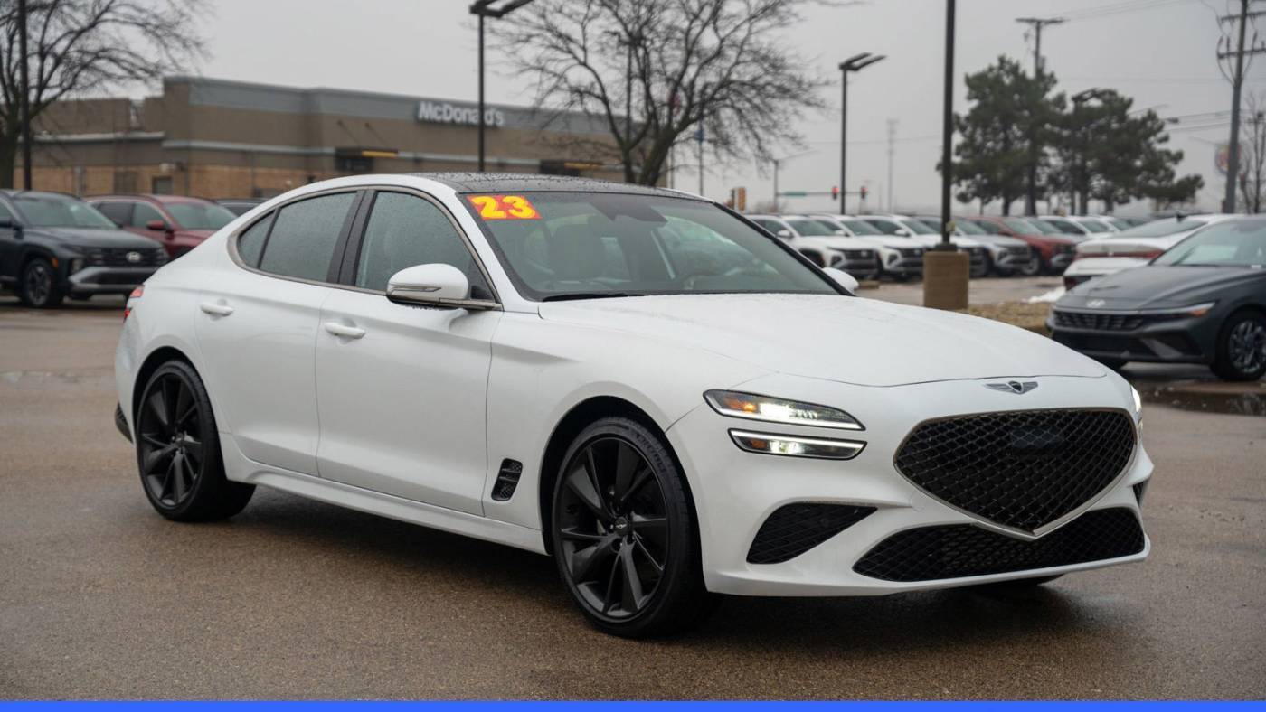 2023 Genesis G70 2.0T — Sedan — 10,777 mi — Mount Pleasant, WI