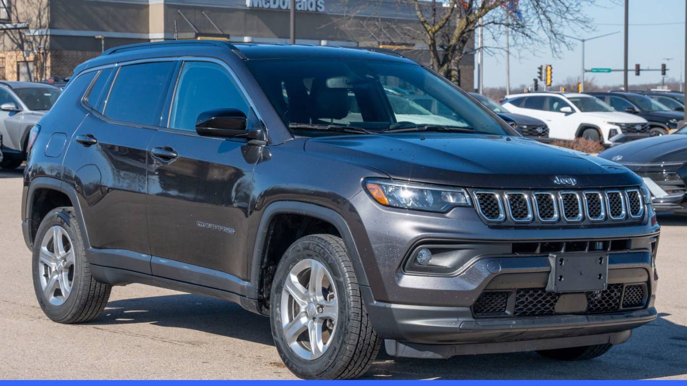 2023 Jeep Compass Latitude — SUV — 20,451 mi — Mount Pleasant, WI