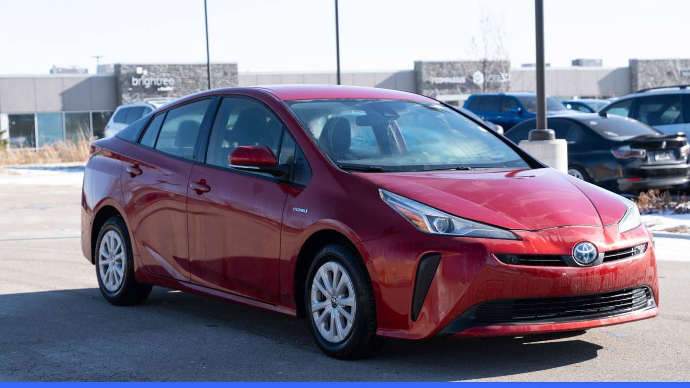 2022 Toyota Prius LE — Hatchback — 34,441 mi — Mount Pleasant, WI