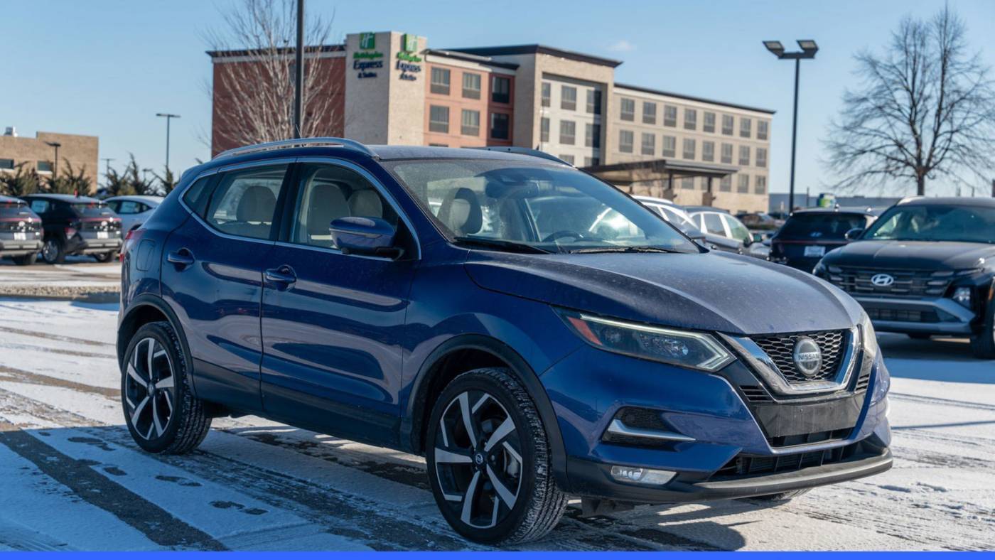 2022 Nissan Rogue Sport SL — SUV — 30,537 mi — Mount Pleasant, WI