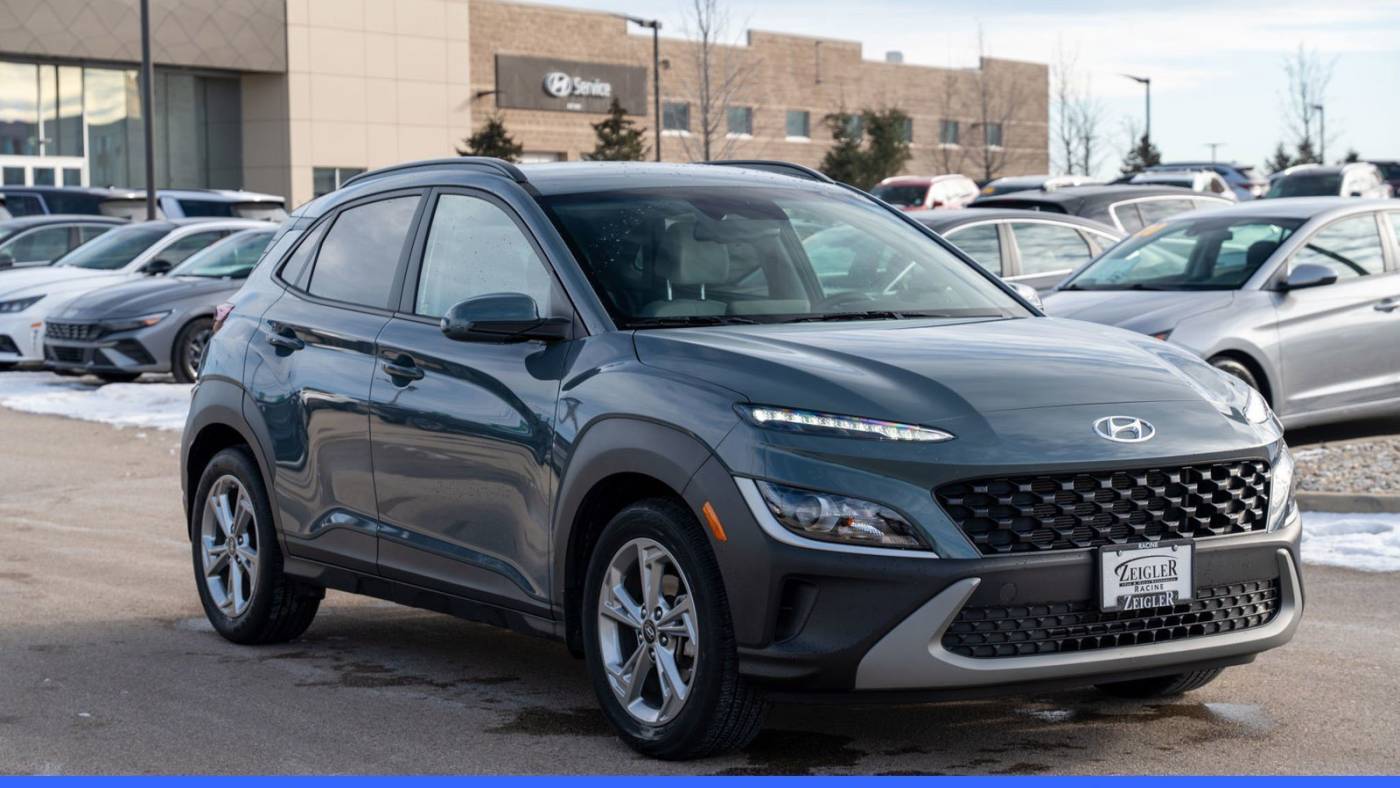 2022 Hyundai Kona SEL — SUV — 22,315 mi — Mount Pleasant, WI