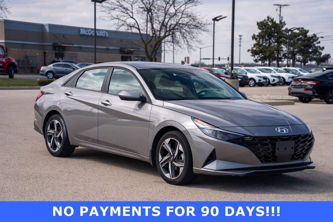 2023 Hyundai Elantra SEL — Sedan — 25,405 mi — Mount Pleasant, WI