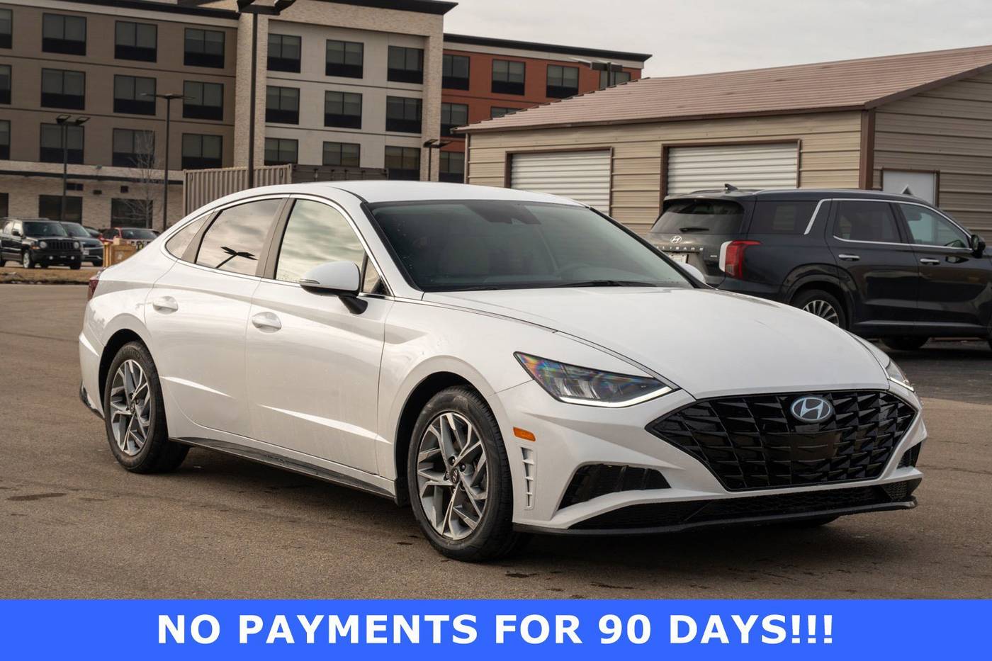 2023 Hyundai Sonata SEL — Sedan — 38,641 mi — Mount Pleasant, WI