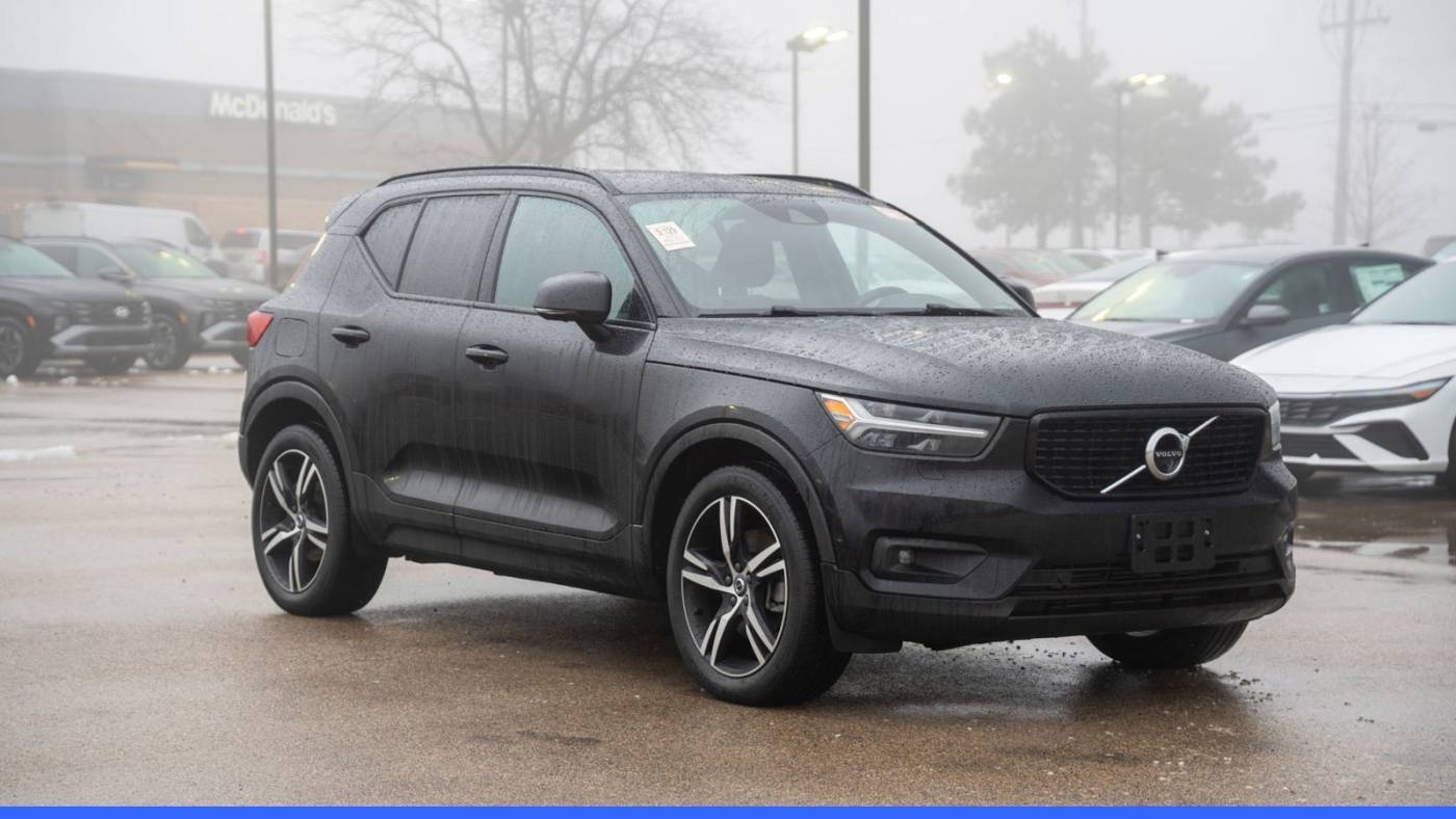2022 Volvo XC40 R-Design — SUV — 65,412 mi — Mount Pleasant, WI