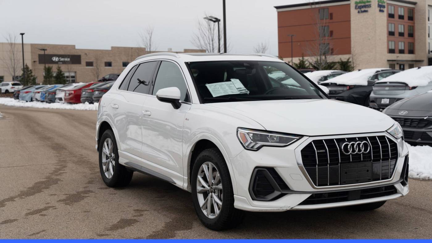 2023 Audi Q3 S line Premium — SUV — 42,491 mi — Mount Pleasant, WI