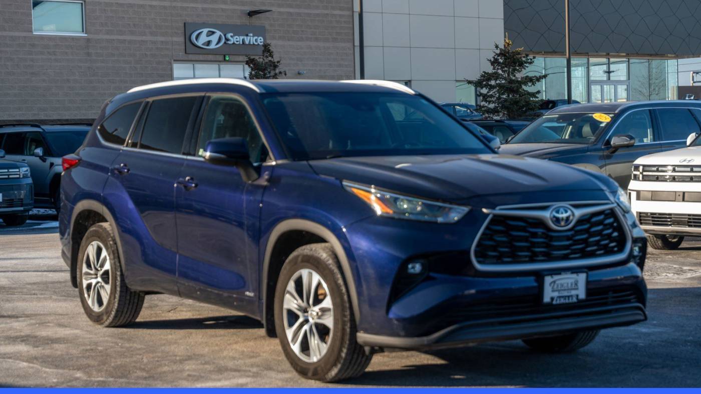 2022 Toyota Highlander Hybrid XLE — SUV — 85,115 mi — Mount Pleasant, WI