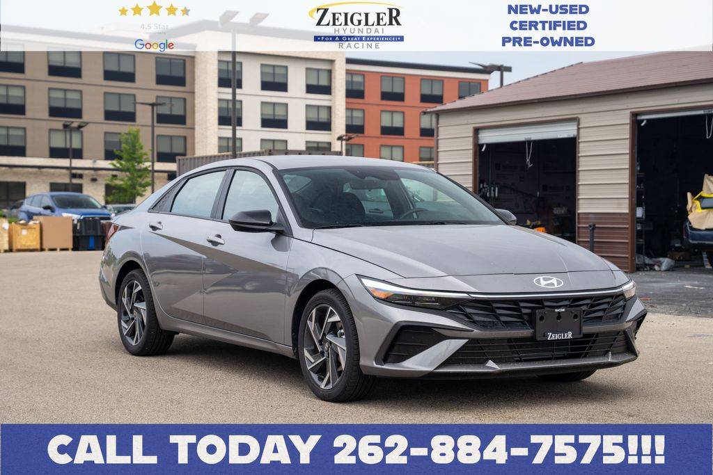 2025 Hyundai Elantra SEL Sport — Sedan — 3,948 mi — Mount Pleasant, WI